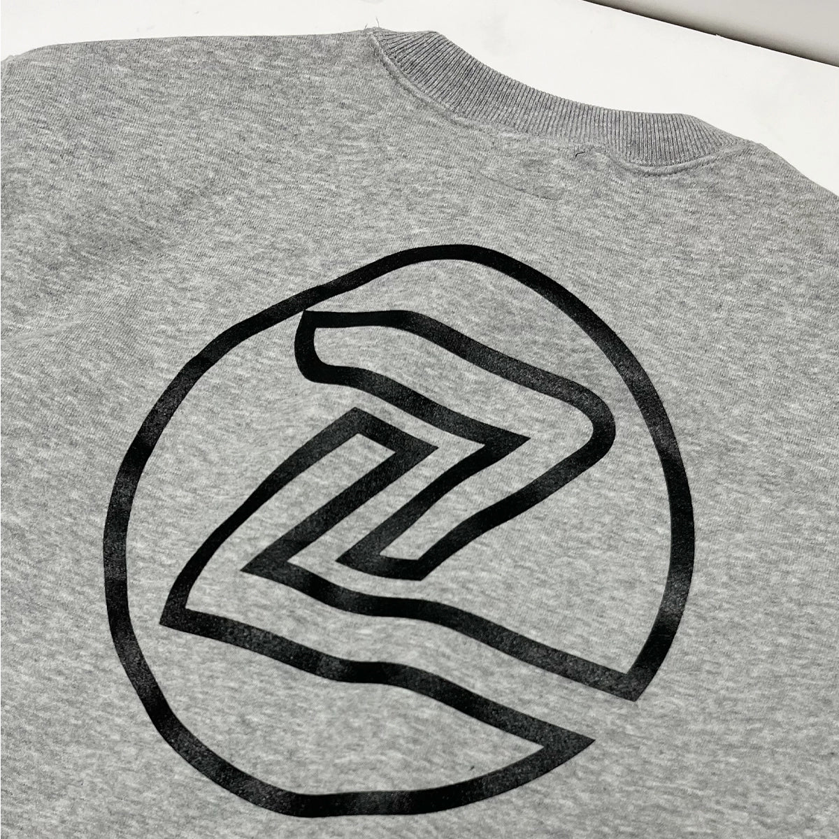 MARU-Z CREWNECK SWEATSHIRT GREY